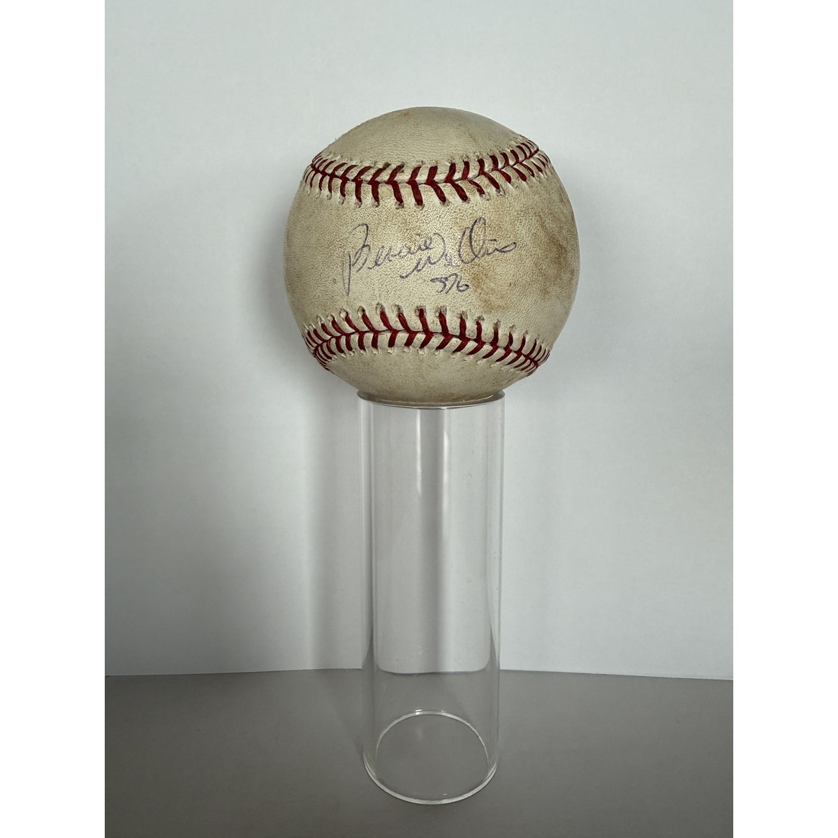 Bernie Williams *RARE* signed Game Used Baseball New York Yankees (Steiner COA)