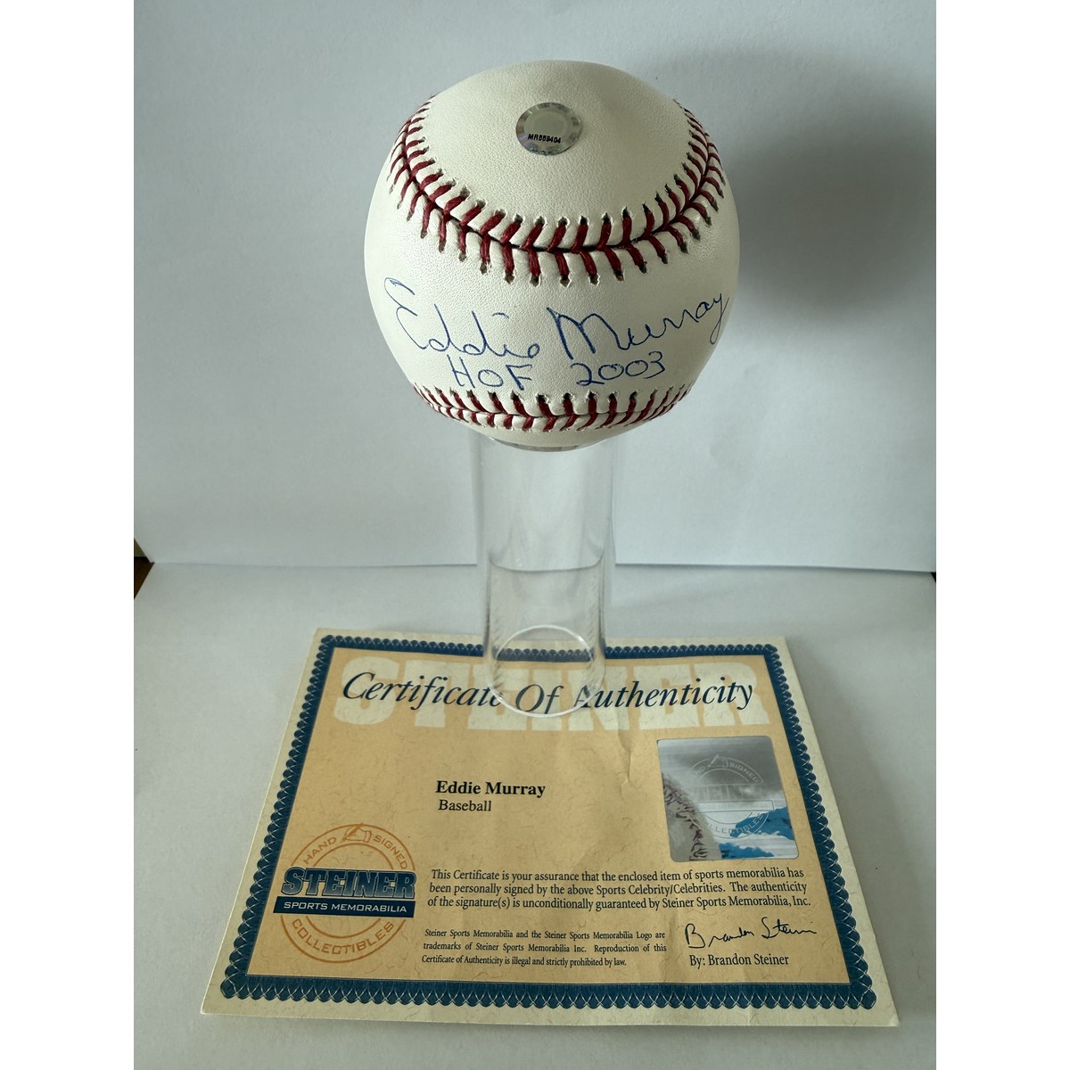 Eddie Murray signed baseball with certificate of authenticity