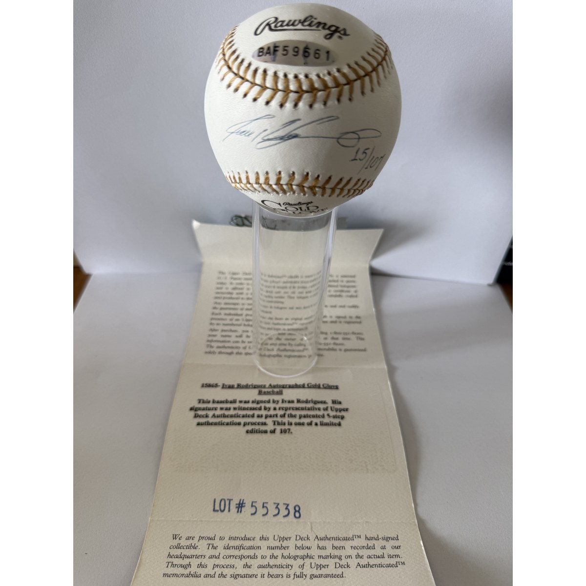 Ivan Rodriguez signed baseball with certificate of authenticity