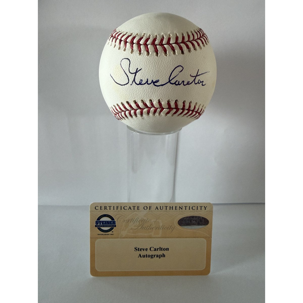 Steve Carlton signed baseball with certificate of authenticity