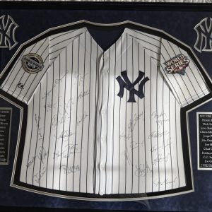 2009 World Series Champions New York Yankees signed framed Jersey