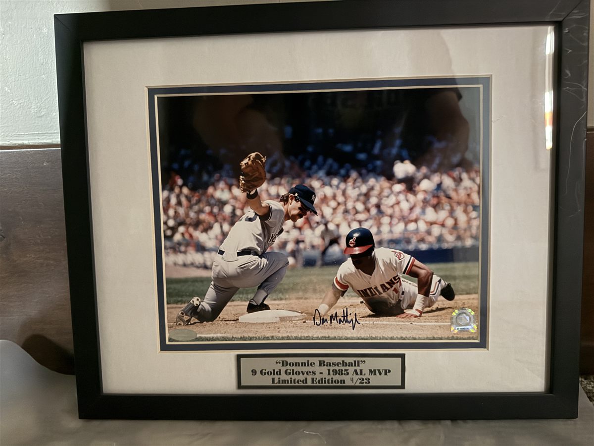 Don Mattingly signed 8×10 framed photo New York Yankees (Steiner COA)