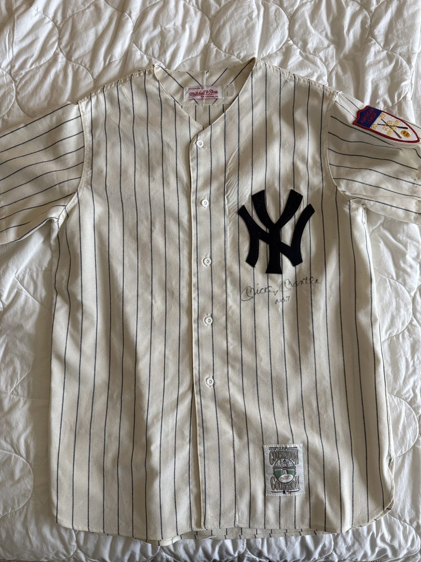 Mickey Mantle signed Jersey New York Yankees
