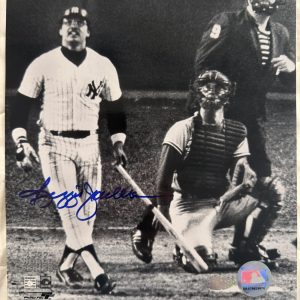 Reggie Jackson signed 8x10 photo WS '77 New York Yankees (Steiner COA)